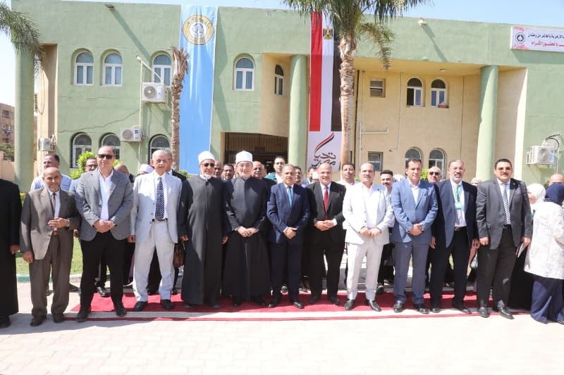 محافظ الشرقية يفتتح المؤتمر العلمي لكلية البنات