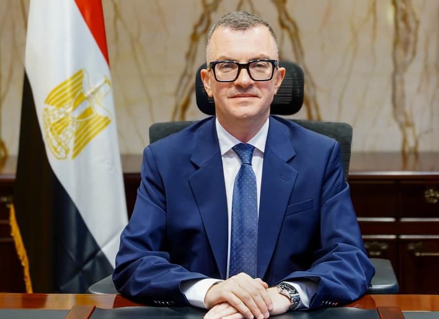وزير التخطيط يشارك في اجتماعات البنك الدولي في بانكوك