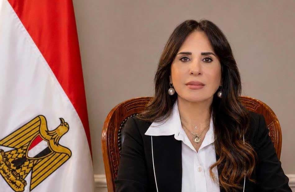 وزيرة الإسكان: تخصيص أراضٍ بمدينة العبور