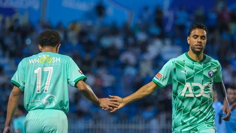 بيراميدز يتقدم أمام أبو قير