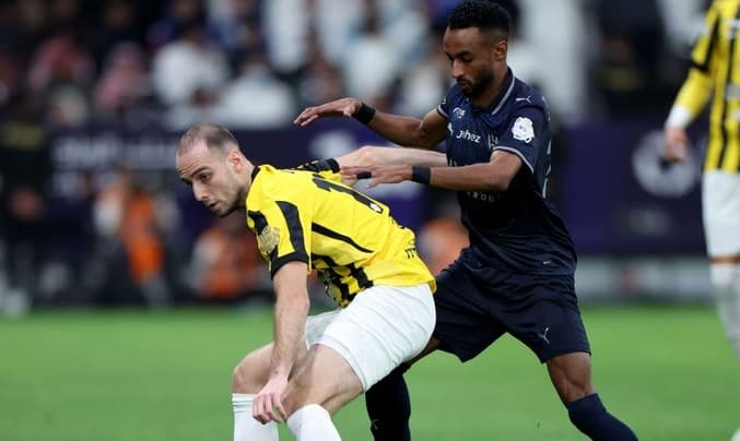 الاتحاد يتفوق على الفيصلي ويتصدر الدوري مؤقتا