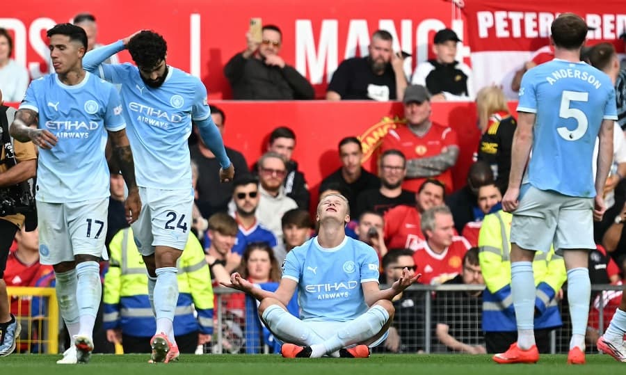 مانشستر سيتي يتفوق على مان يونايتد بهدف هالاند