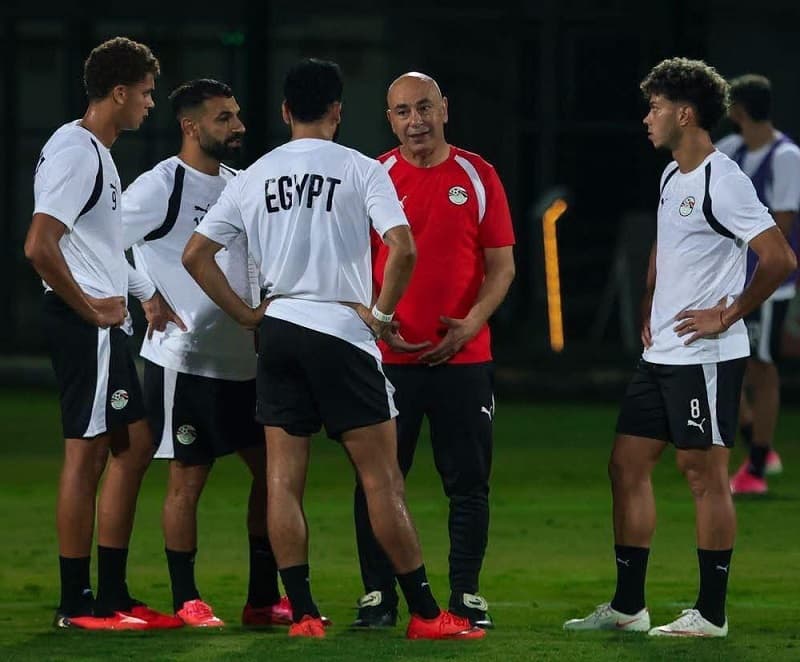 منتخب مصر يسدل مرانه الأخير قبل أنجولا