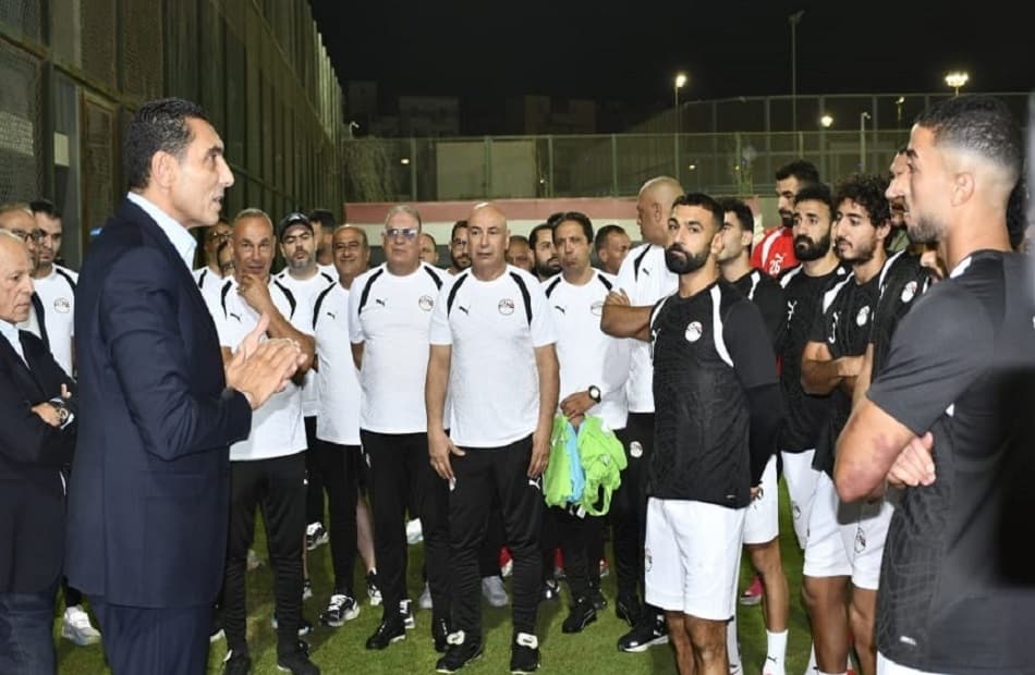 وزير الشباب: القيادة تهتم بالرياضة  
محمد صلاح: حققنا نجاحات أسعدت المصريين