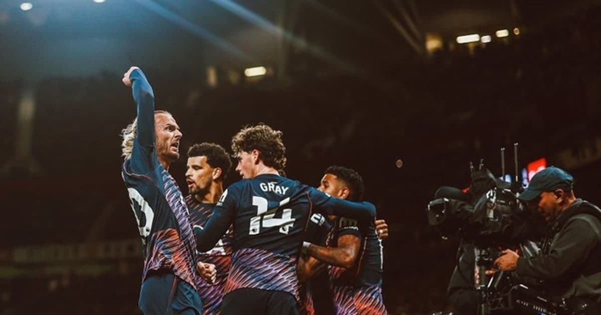 Tottenham earns draw against Manchester United