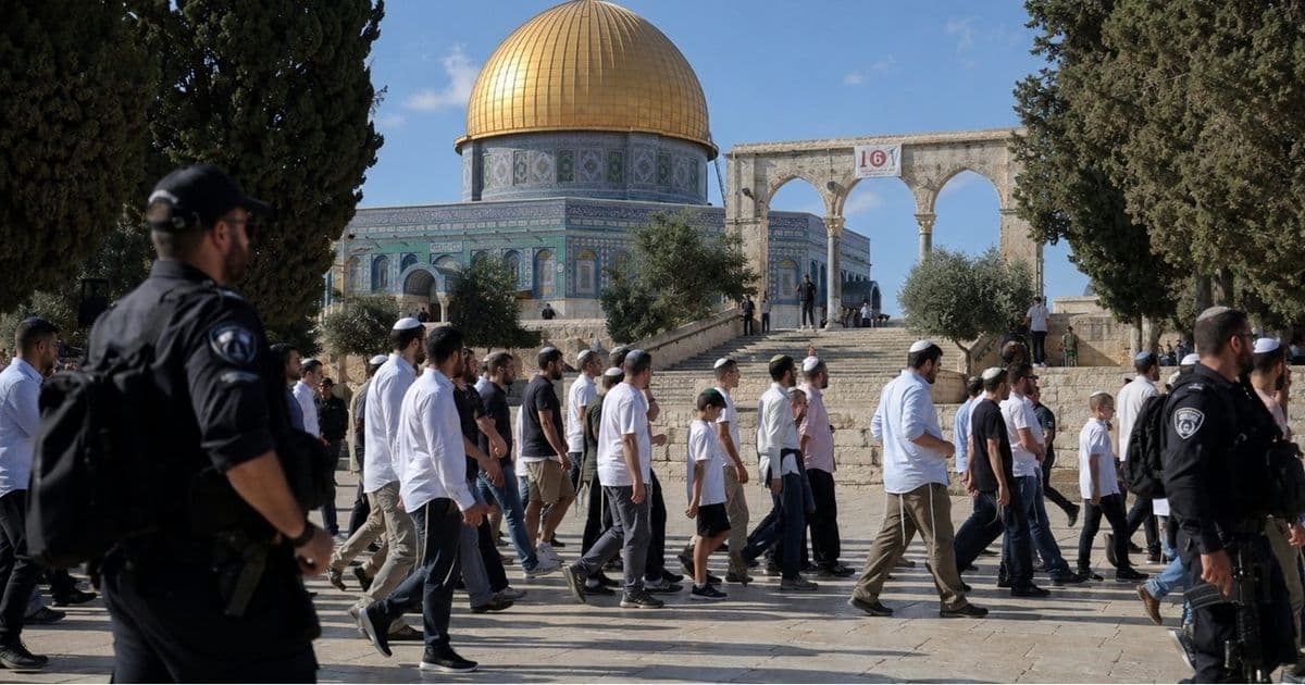 284,000 settlers enter Al-Aqsa amid Gaza conflict
