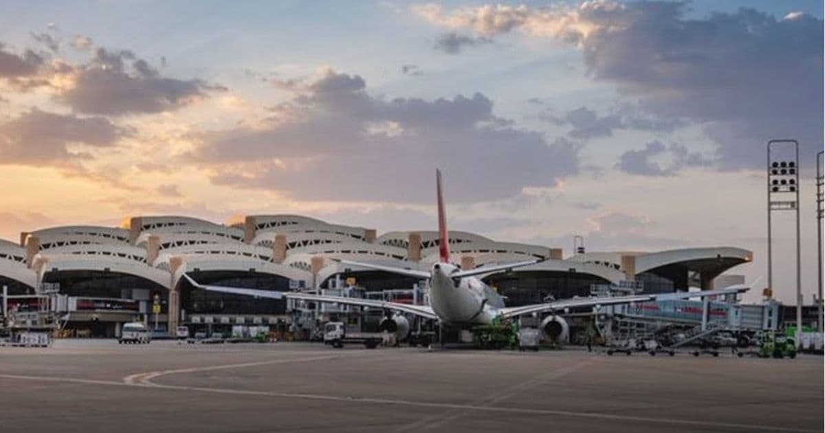 Riyadh King Khalid Airport attack causes death and injuries