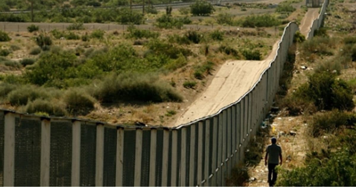 Pentagon approves testing border control weapon