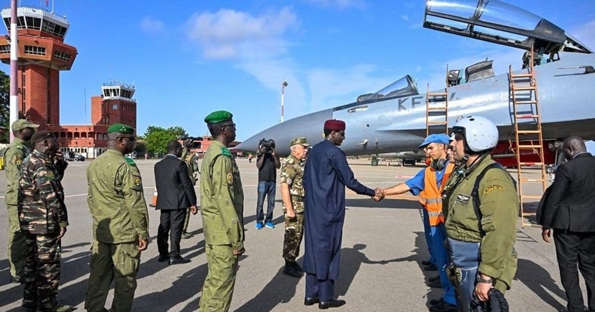 FT: Algeria pursues assertive policy with southern neighbors