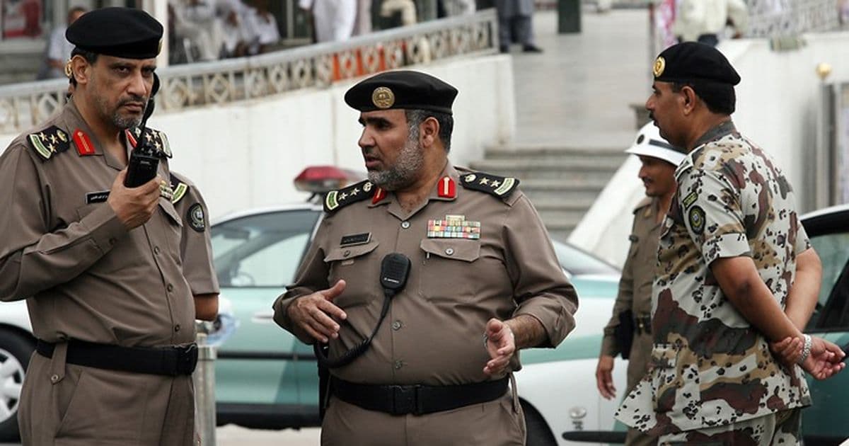 Saudi Arabia executes 5 nationals for terror charges