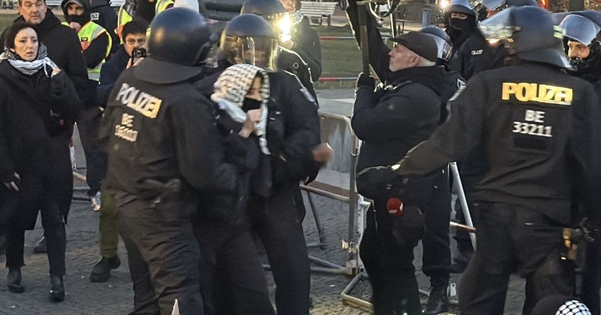 German police disperse pro-Palestine protest