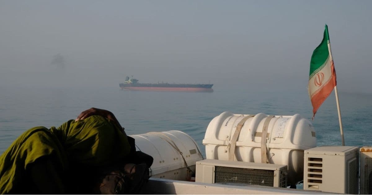 Iranian Guards reaffirm Strait of Hormuz closure