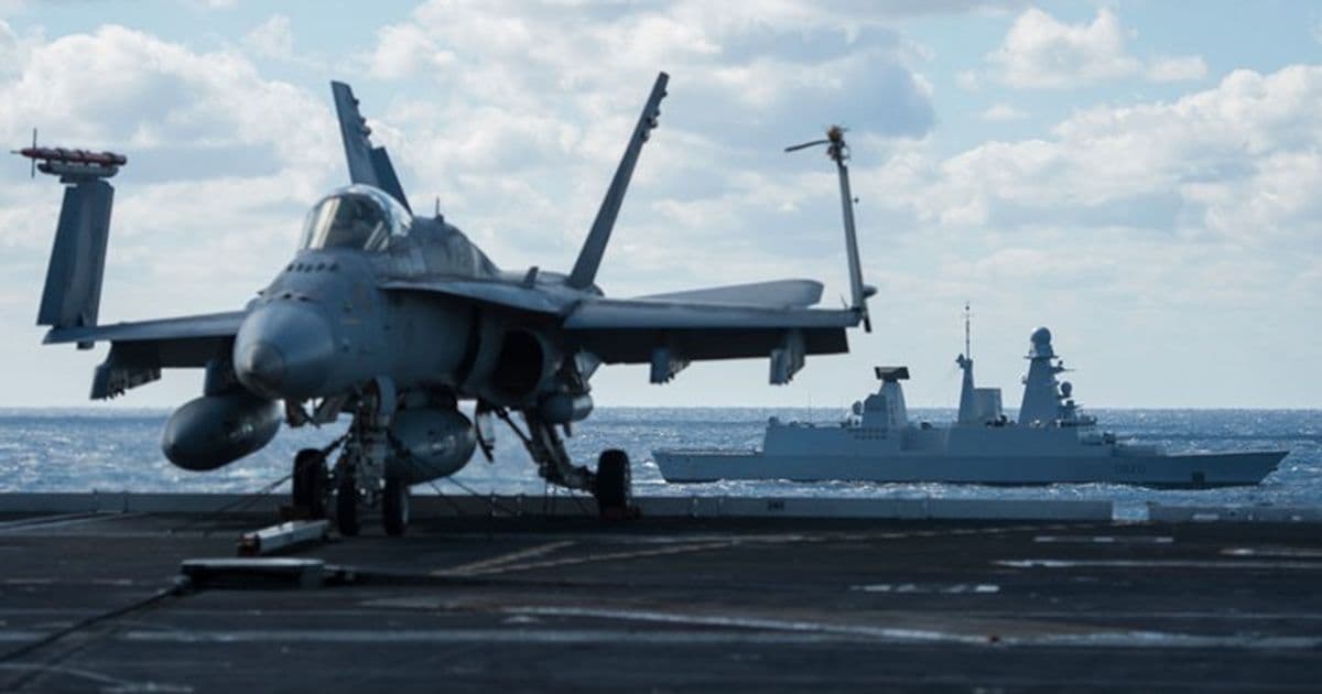 French army considers oil port security