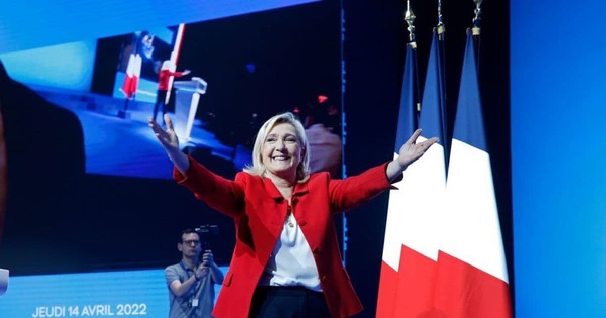 Far right makes historic gains in French Senate