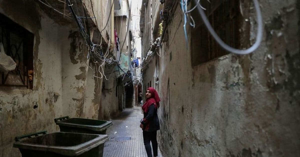 Lebanese Palestinian camp mourns boat sinking