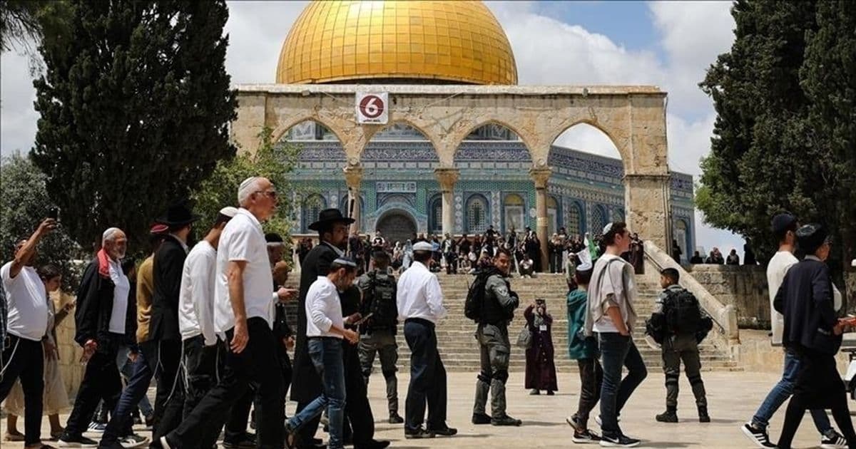 992 settlers gather at Al-Aqsa before Yom Kippur