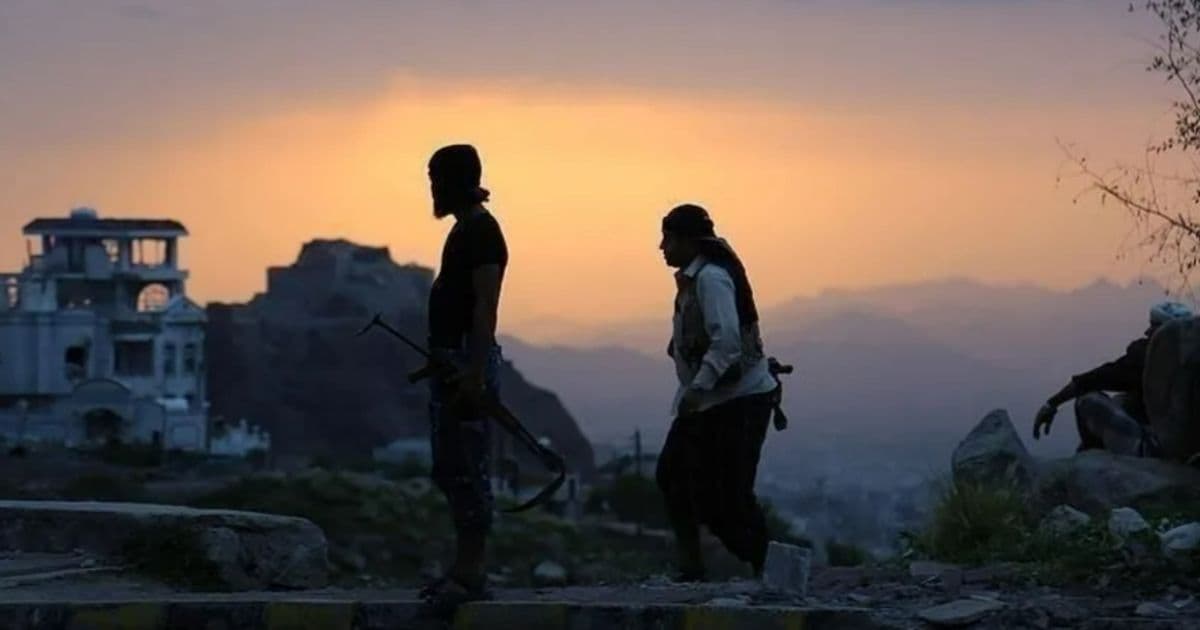Yemeni Army and Houthis Clash in Lahj and Taiz