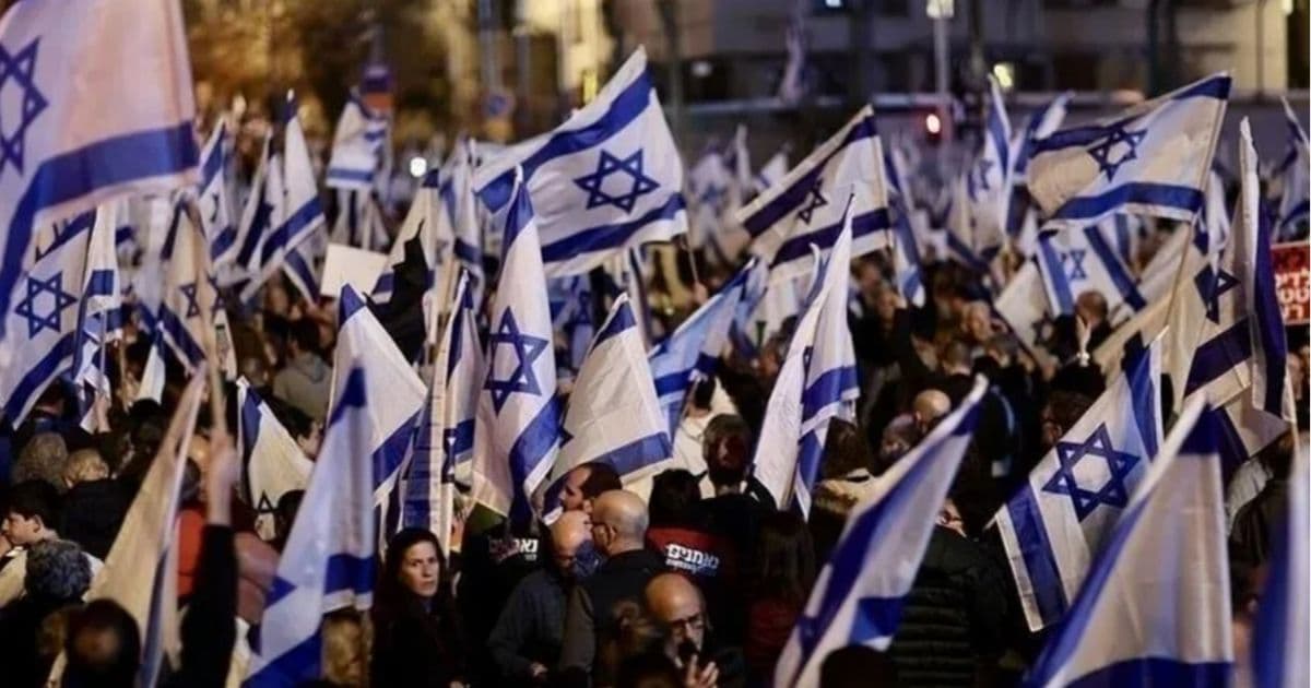 Arabi 21 Reviews Israeli Transport Failures