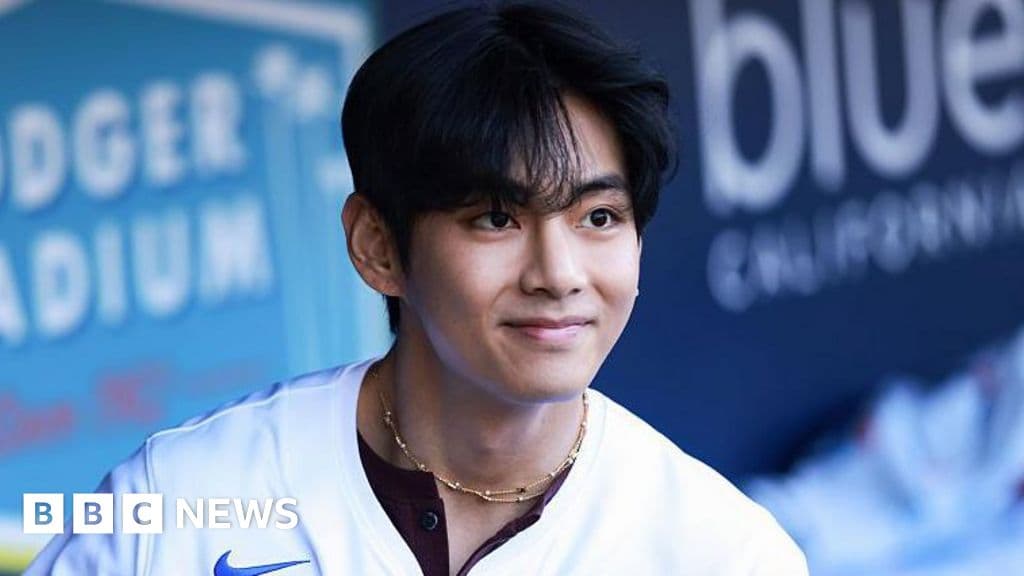 BTS V Discusses Hearing Loss During Livestream