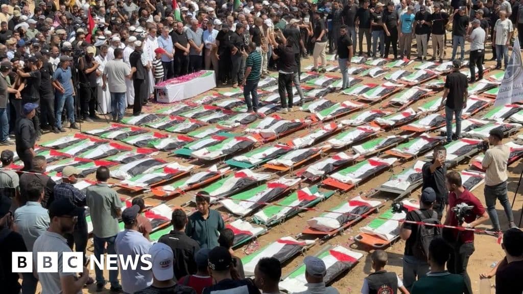 Gaza Holds Mass Funeral for 112 Palestinians