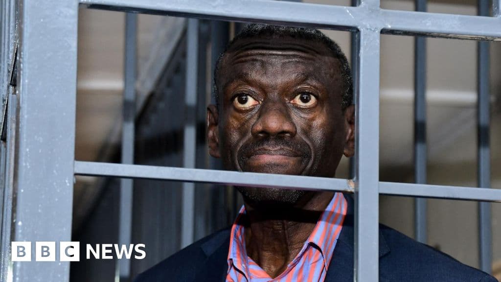 Kizza Besigye in ICU after court collapse