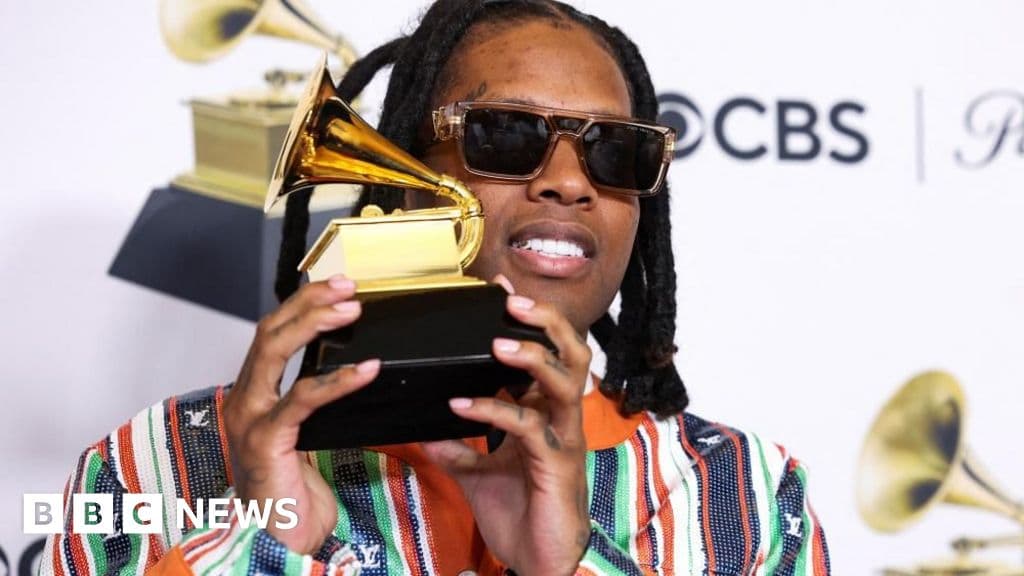 Lil Durk: US rapper cleared in murder-for-hire