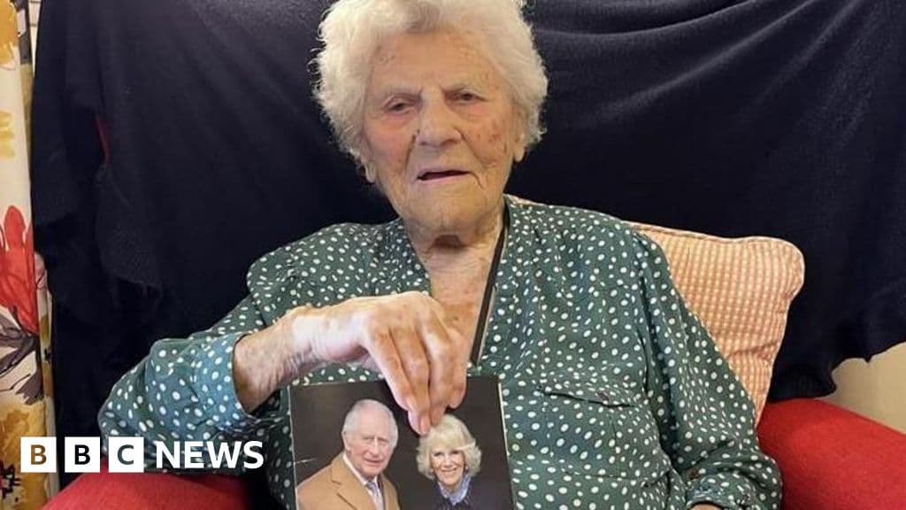 Oldest person turns 117 in Lightwater