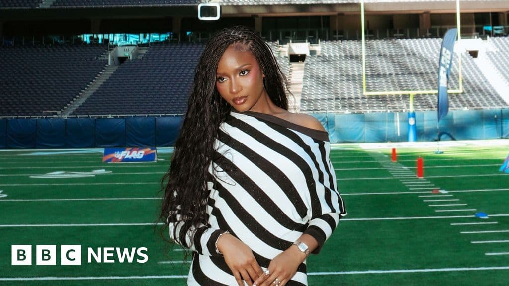 أيرا ستار تتحدث عن ظهورها التاريخي في NFL