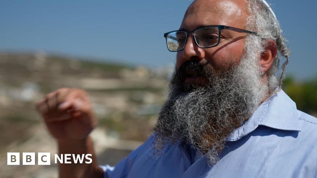 إسرائيلي بالضفة يبرر هجمات على الفلسطينيين