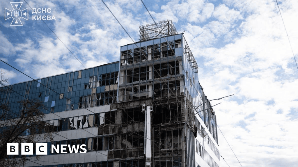Zelensky: Russia targets Ukraine's data centers