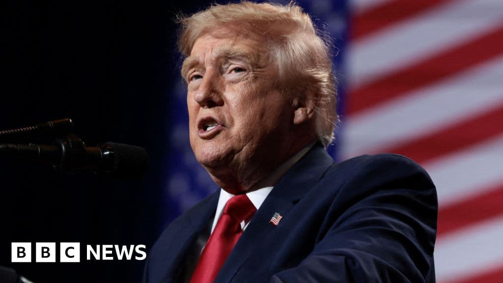 Judge approves Trump's delay in providing financial records
