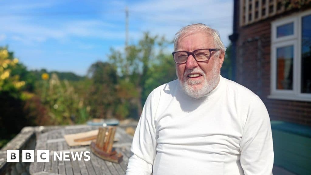 Creamfields residents feel trapped