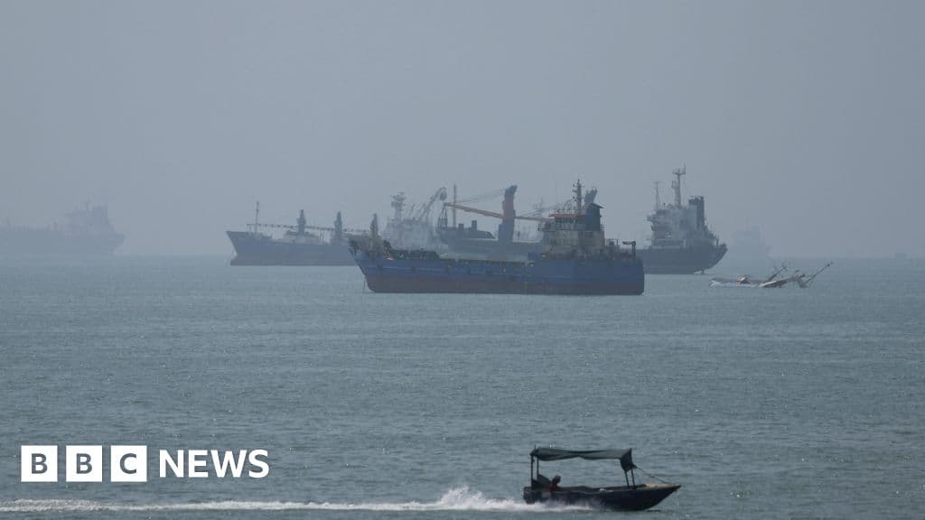 US hits Iran's Larak Island