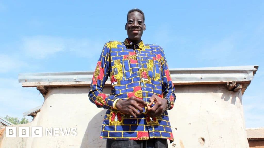 Ghana Honors Tallest Man Awuche