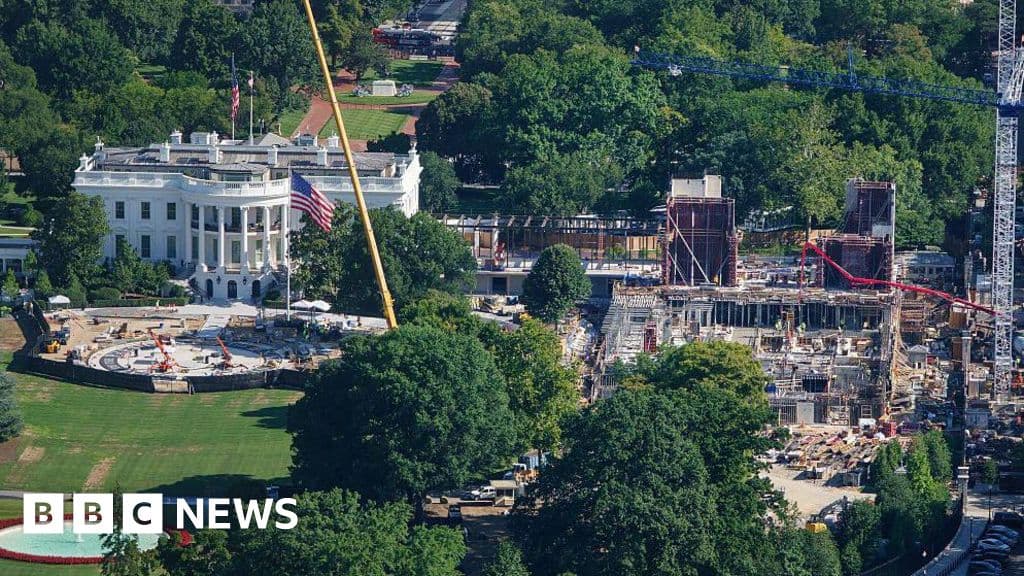 Supreme Court lifts halt on Trump ballroom