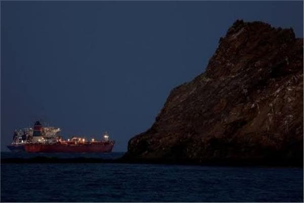 75 سفينة تحت ضغط أميركي وإيران بلا صادرات نفط بحرية