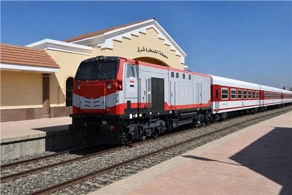 السكك الحديدية تخدم شمال سيناء على خط القنطرة