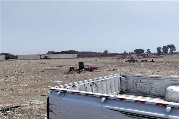 التنمية المحلية تتابع أبحاث التربة في موقع المصنع بالغربية