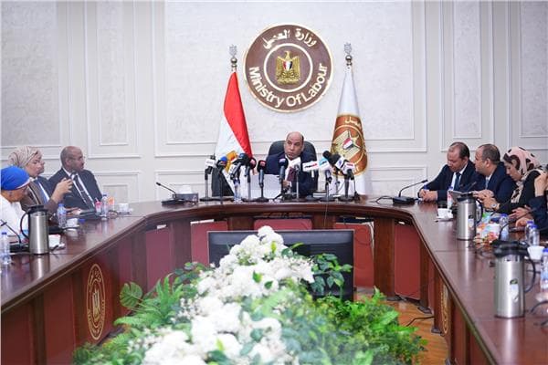 قواعد التحقيق والعقوبات في لائحة العمل الجديدة