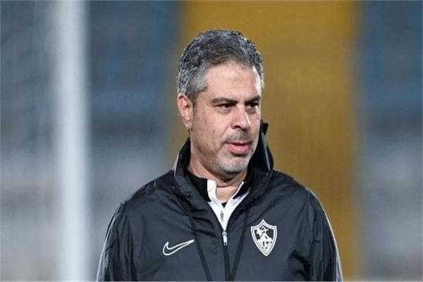 معتمد جمال يلتقي بفريقه قبل تدريب الزمالك