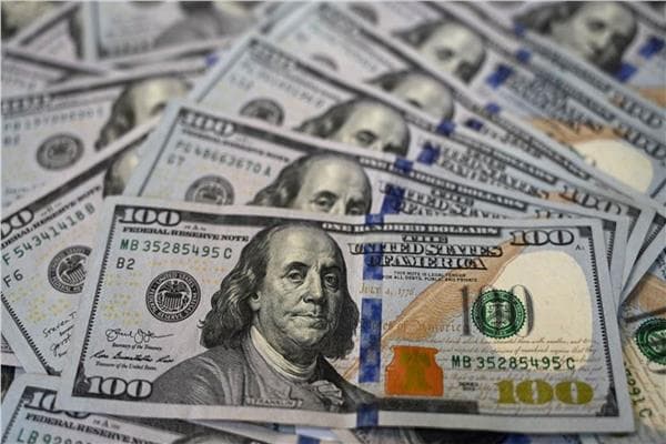الشرطة تضبط مخالفات عملة بقيمة عالية