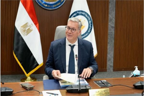 وزير البترول يعلن أبرز اكتشافات النفط والغاز