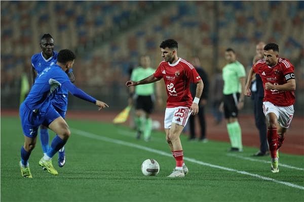 الأهلي يسعى للفوز الكامل على سموحة