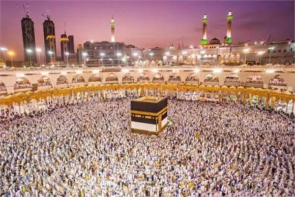 خبير سياحي يوضح كيفية التحقق من تأشيرة العمرة