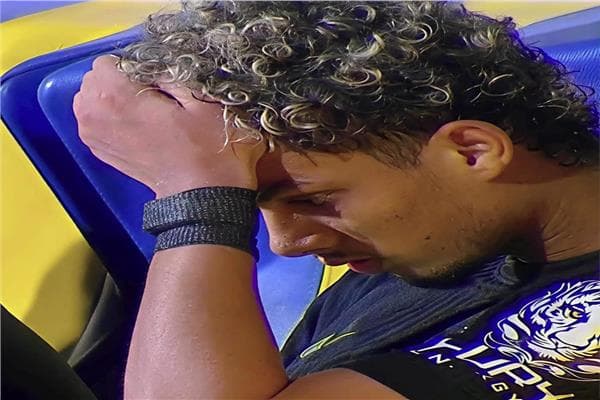 مدرب الزمالك يهنئ خضري على أدائه