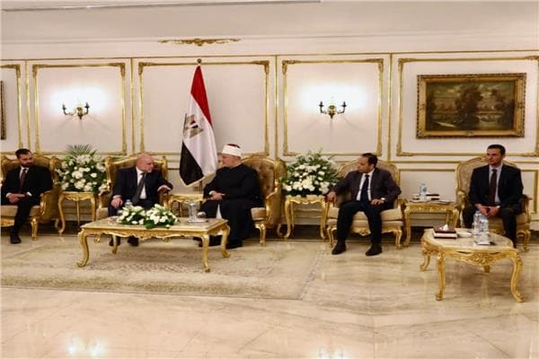 مفتي الجمهورية يواصل لقاءات الدينية