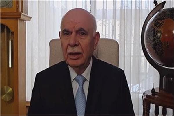محمود يؤكد خطورة استهداف الناقلات الإيرانية