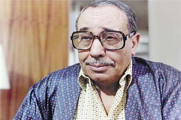 ذكرى ميلاد فؤاد المهندس وزواجه من شويكار