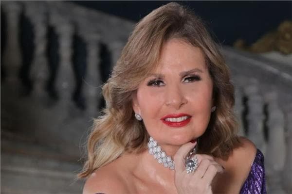 يسرا تروي تفاصيل انفصالها الأول