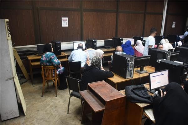 التعليم العالي تعلن نتائج مرحلة القبول بالجامعات